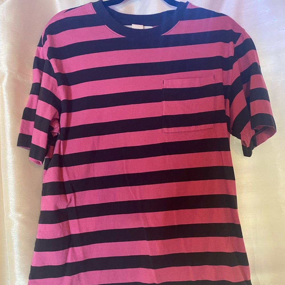H&M Pink & Black Striped Tee Shirt